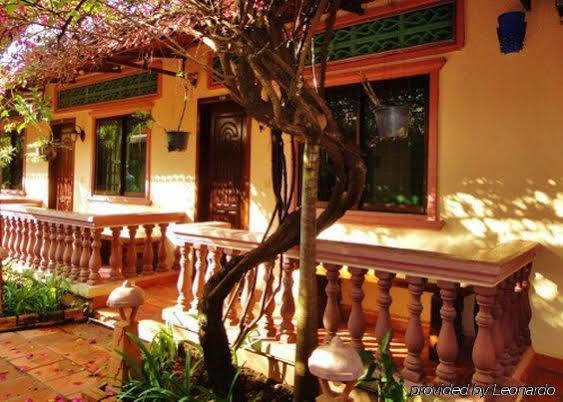 Lotus Lodge Siem Reap Exteriör bild